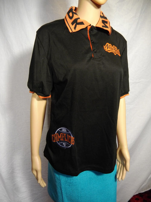 Boys Contrast Collar Neck Button Closure T-Shirt