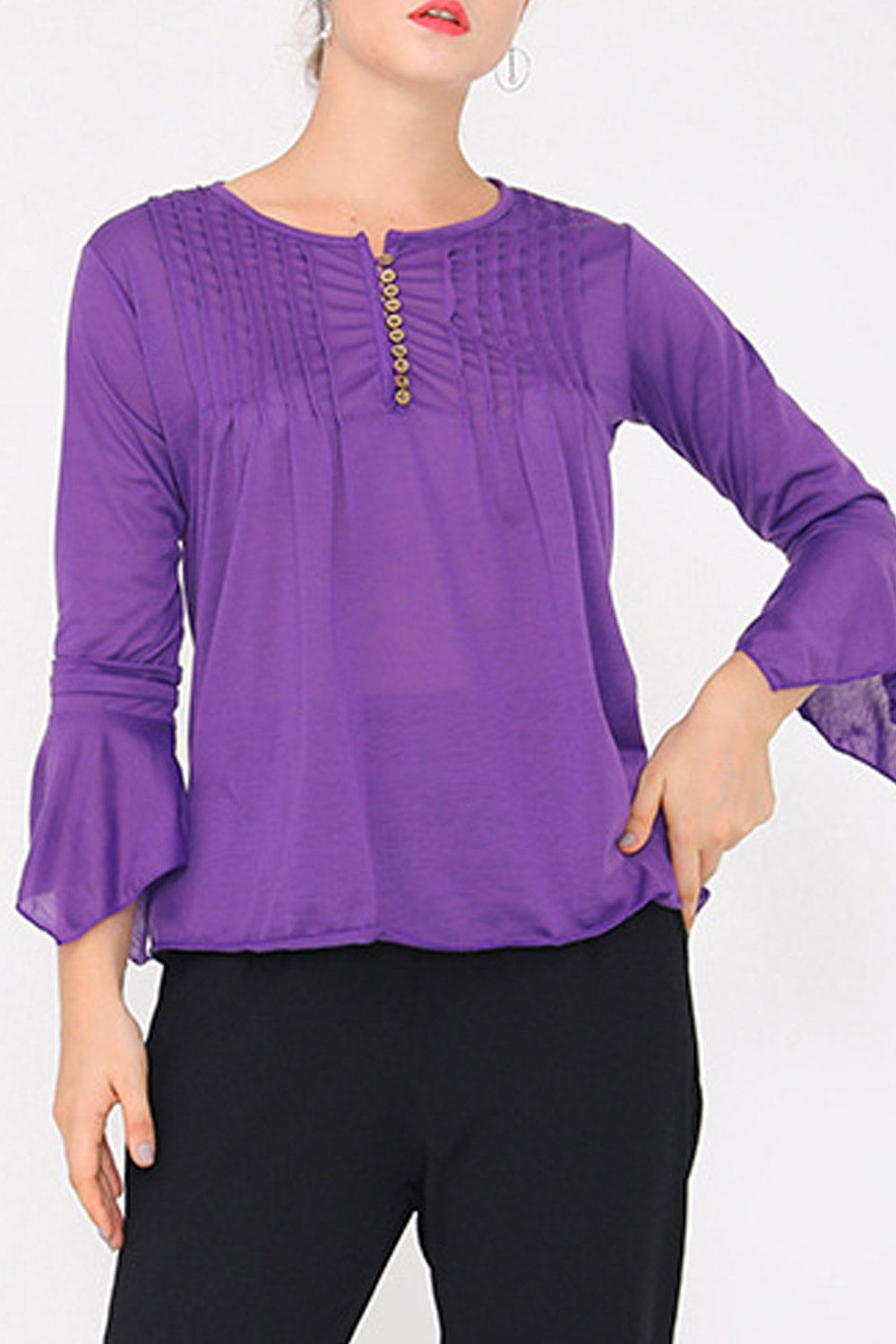 Women Long Sleeved Solid Pleated Top