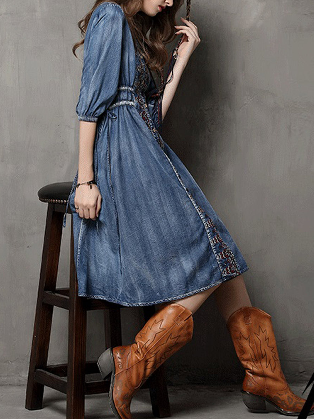 Women Embroidered Front Elbow Sleeve Denim Dress