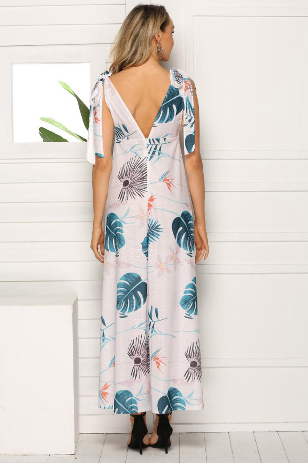 Women Tie Shoulder Deep Neck Long Floral Dress