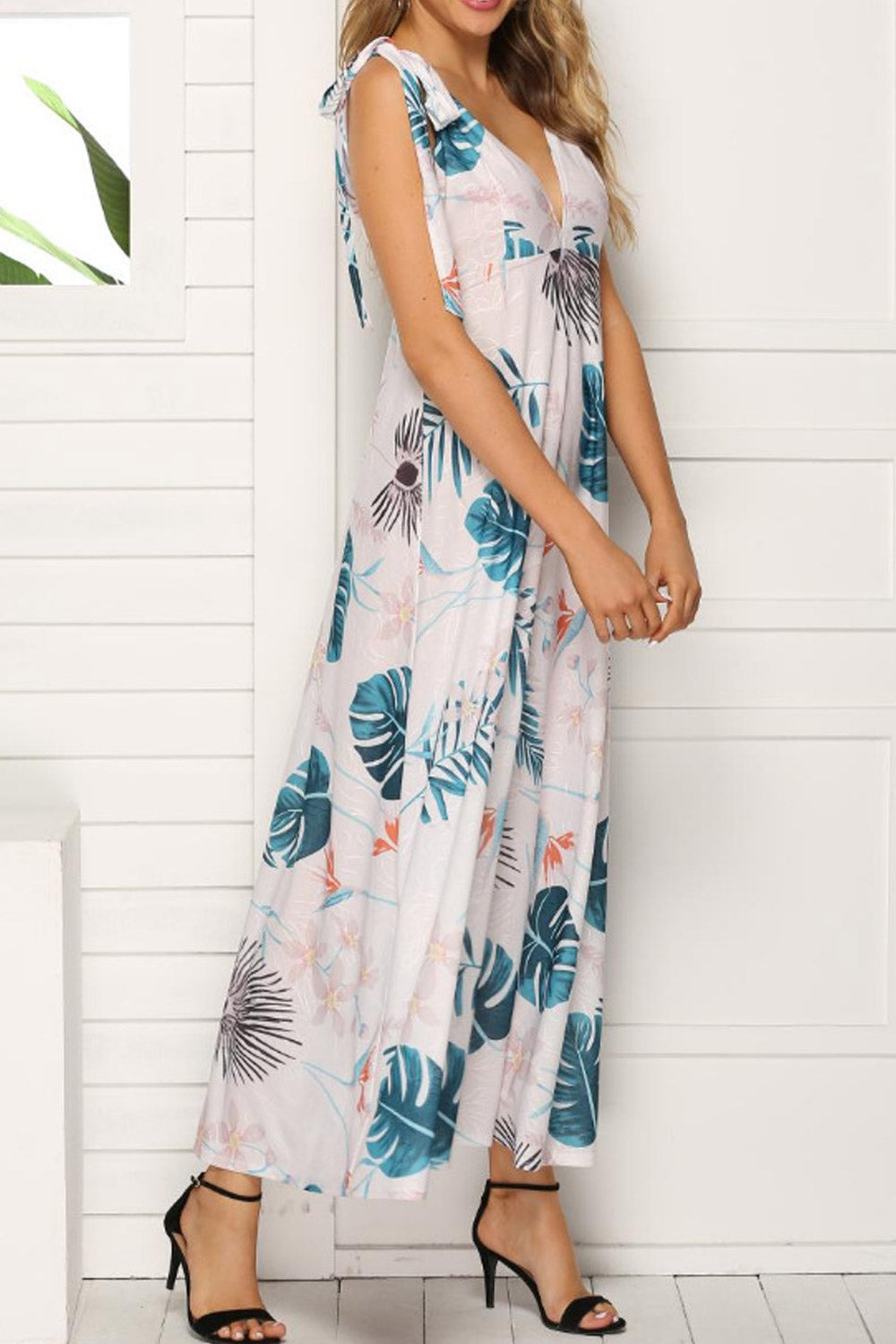 Women Tie Shoulder Deep Neck Long Floral Dress