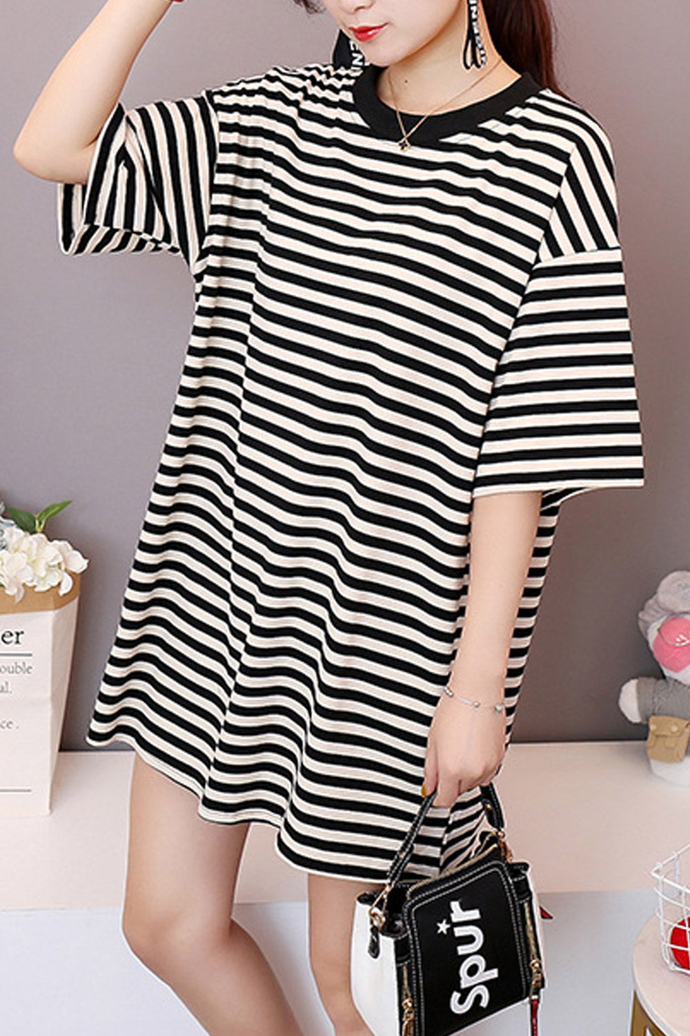 Women Striped Short Sleeved Loose T-Shirt