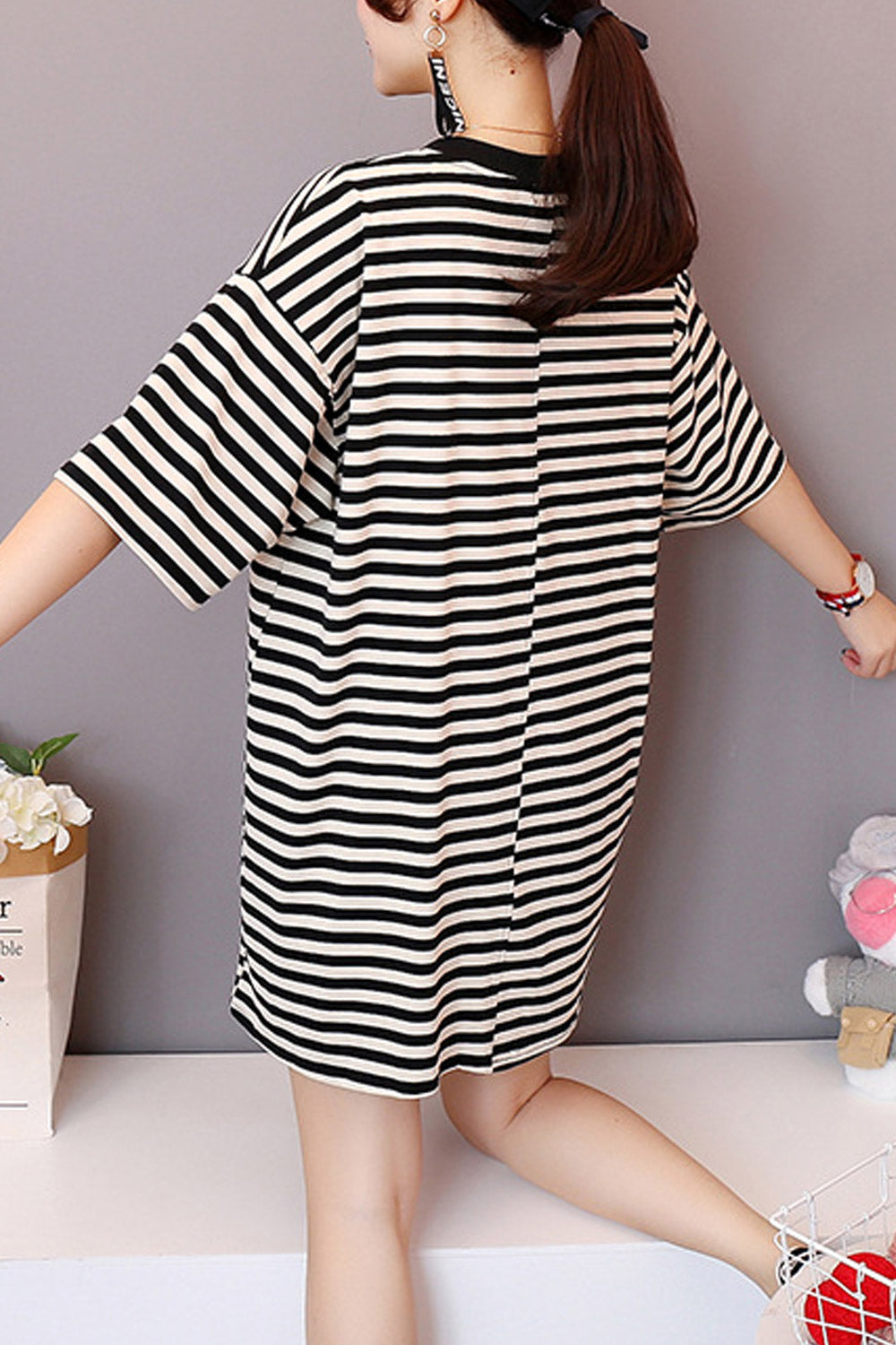 Women Striped Short Sleeved Loose T-Shirt