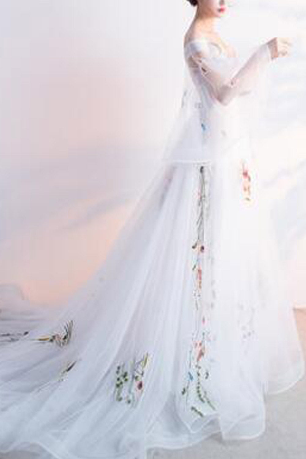 Women Cold Shoulder Thin Strap Wedding Dress