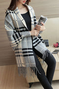 Women Classy Striped Pattern Tassel Decorated Warm Shawl