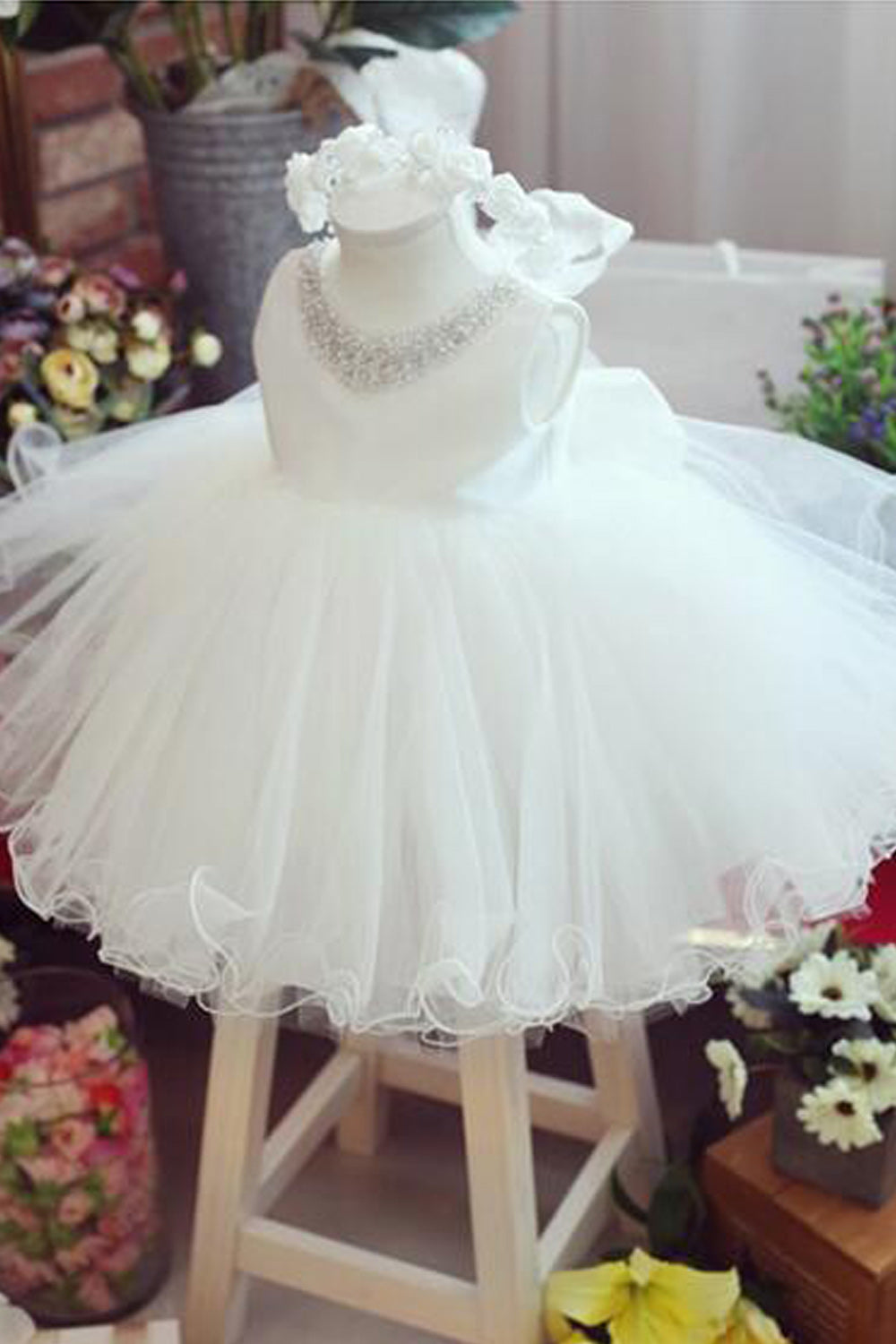 Kids Girls Beautiful Beaded Neck Bow Back Fashion Dress