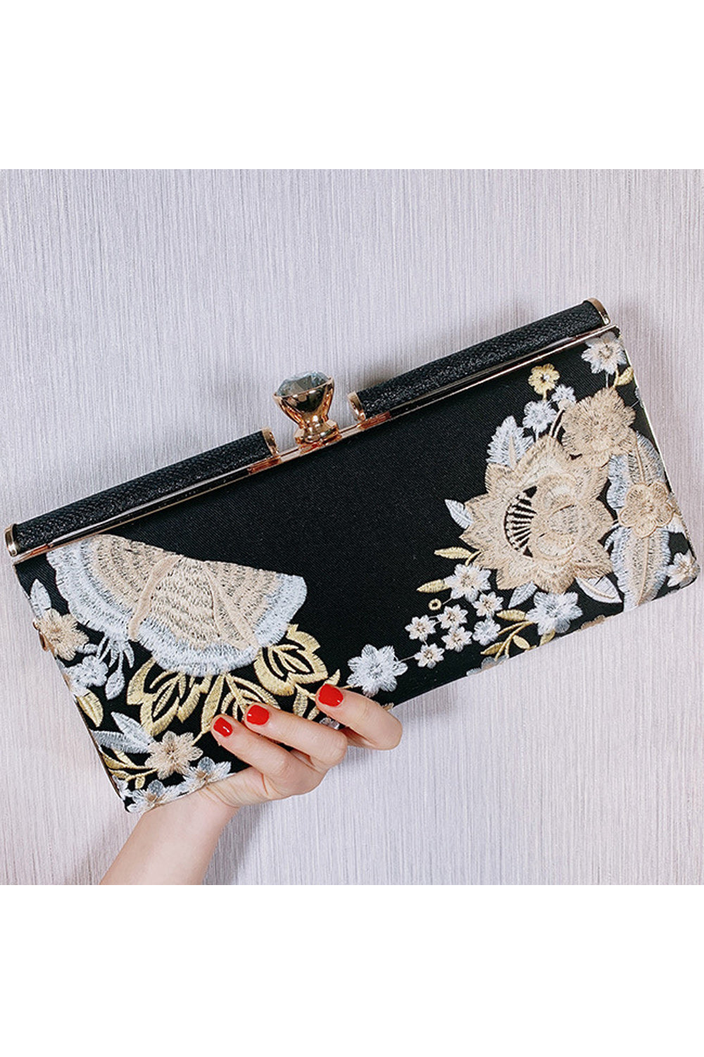 Women Embroidered Hook Closure Parties Clutch Bag