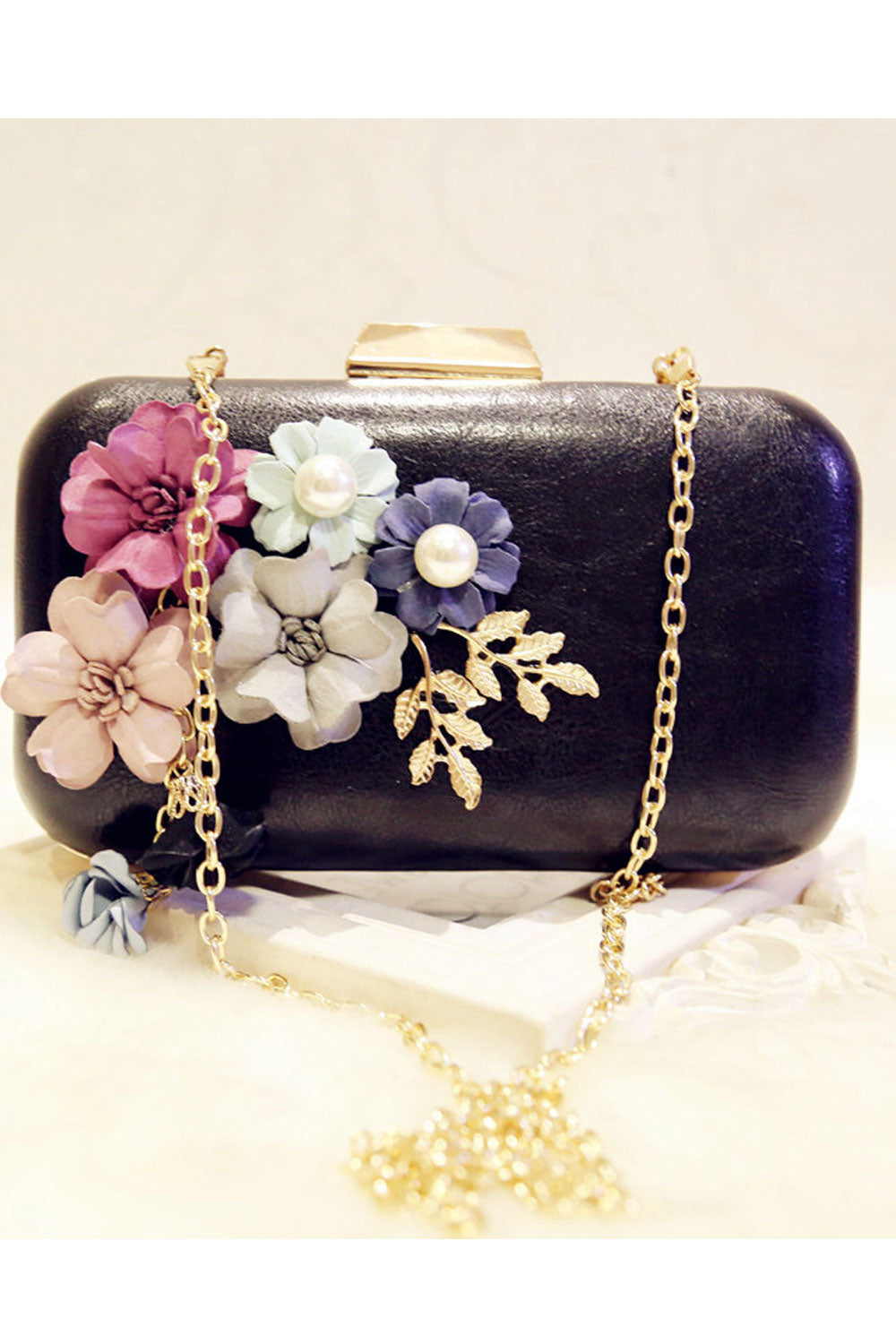 Women Pearl Flower Metal Chain Small Square Clutch Bag