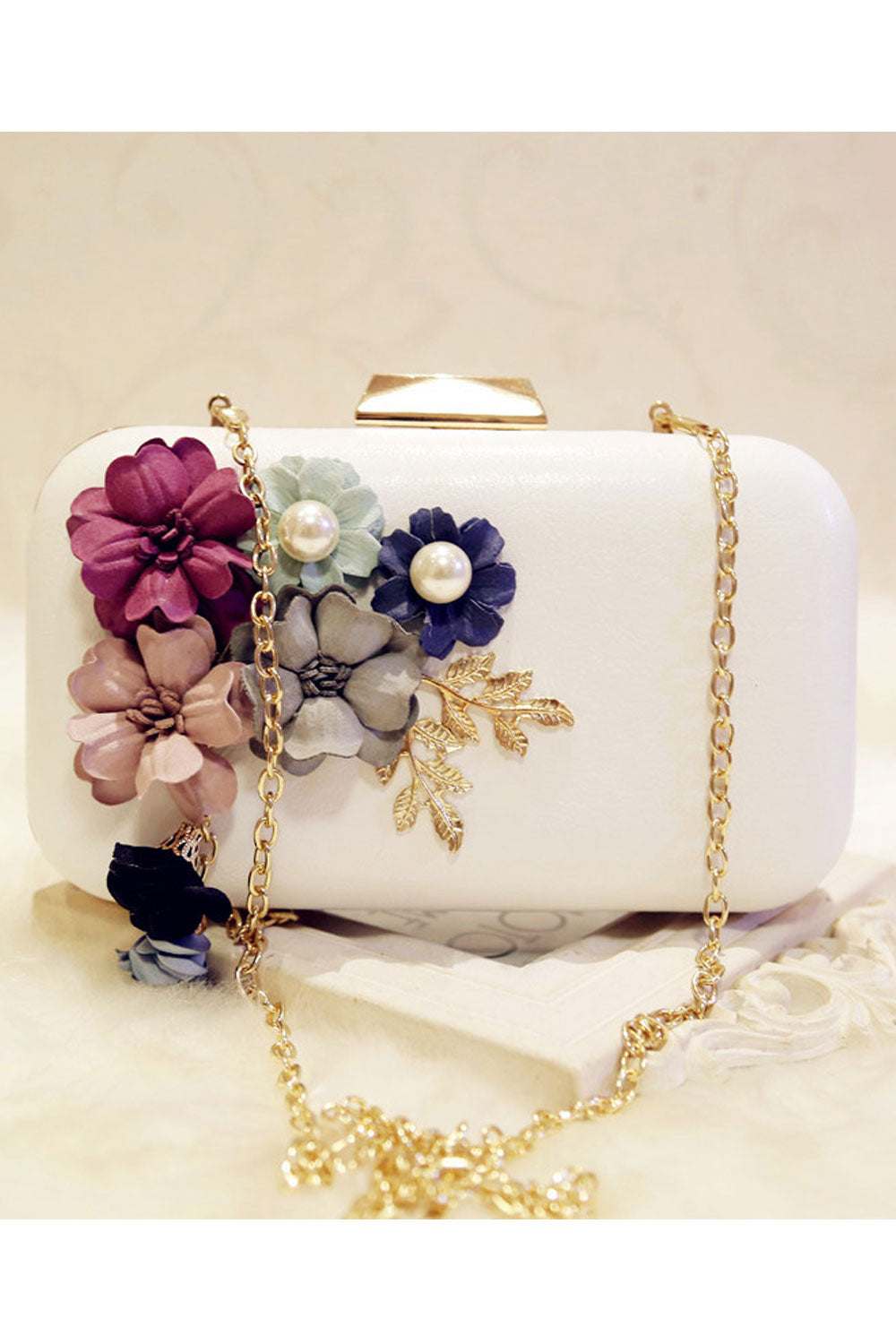 Women Pearl Flower Metal Chain Small Square Clutch Bag