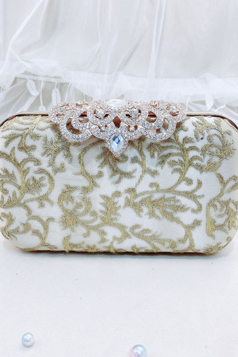 Women Elegant Embroidered Shoulder Clutch Bag