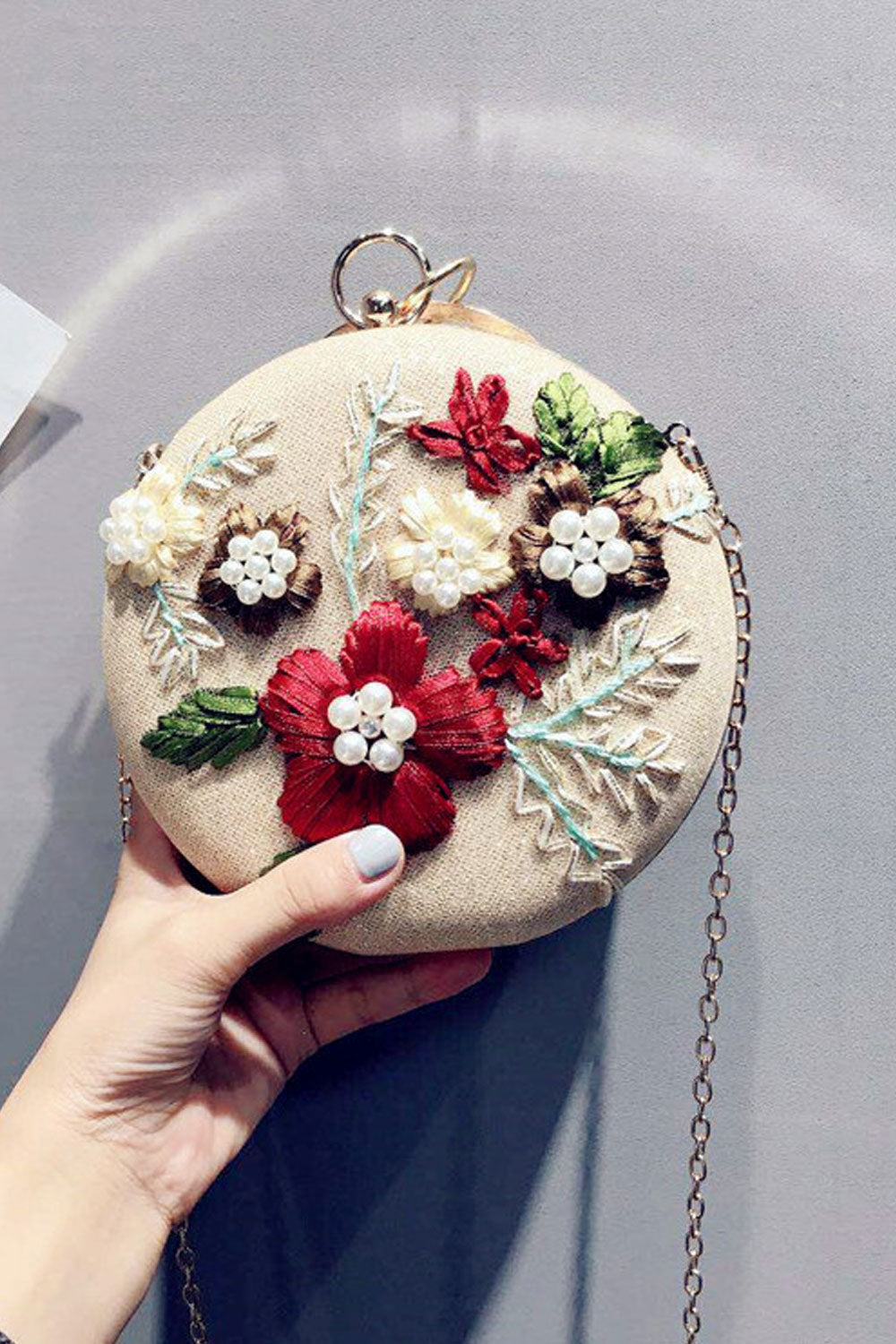 Women Embroidered Pearl Decorated Round Chain Clutch Bag