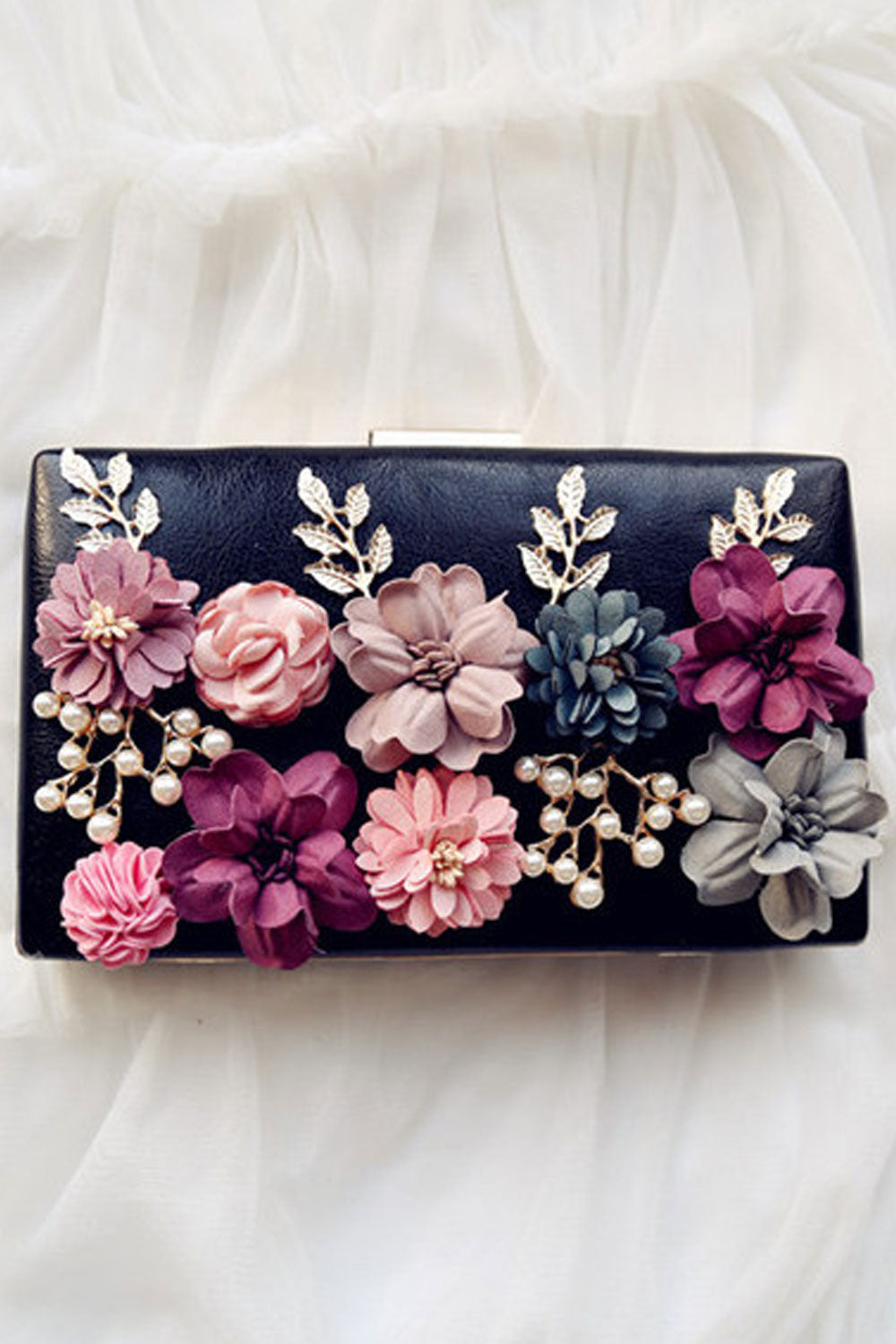 Women Clutch Stylish Pearls Flower Decorated Party Bag