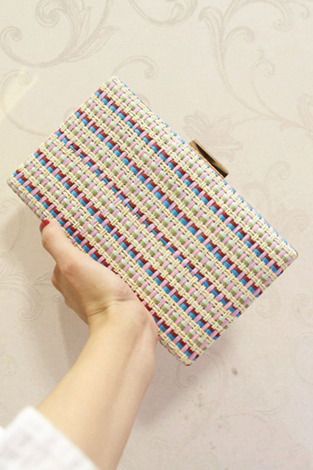 Women Fashionable Hook Closure Small Square Clutch Bag
