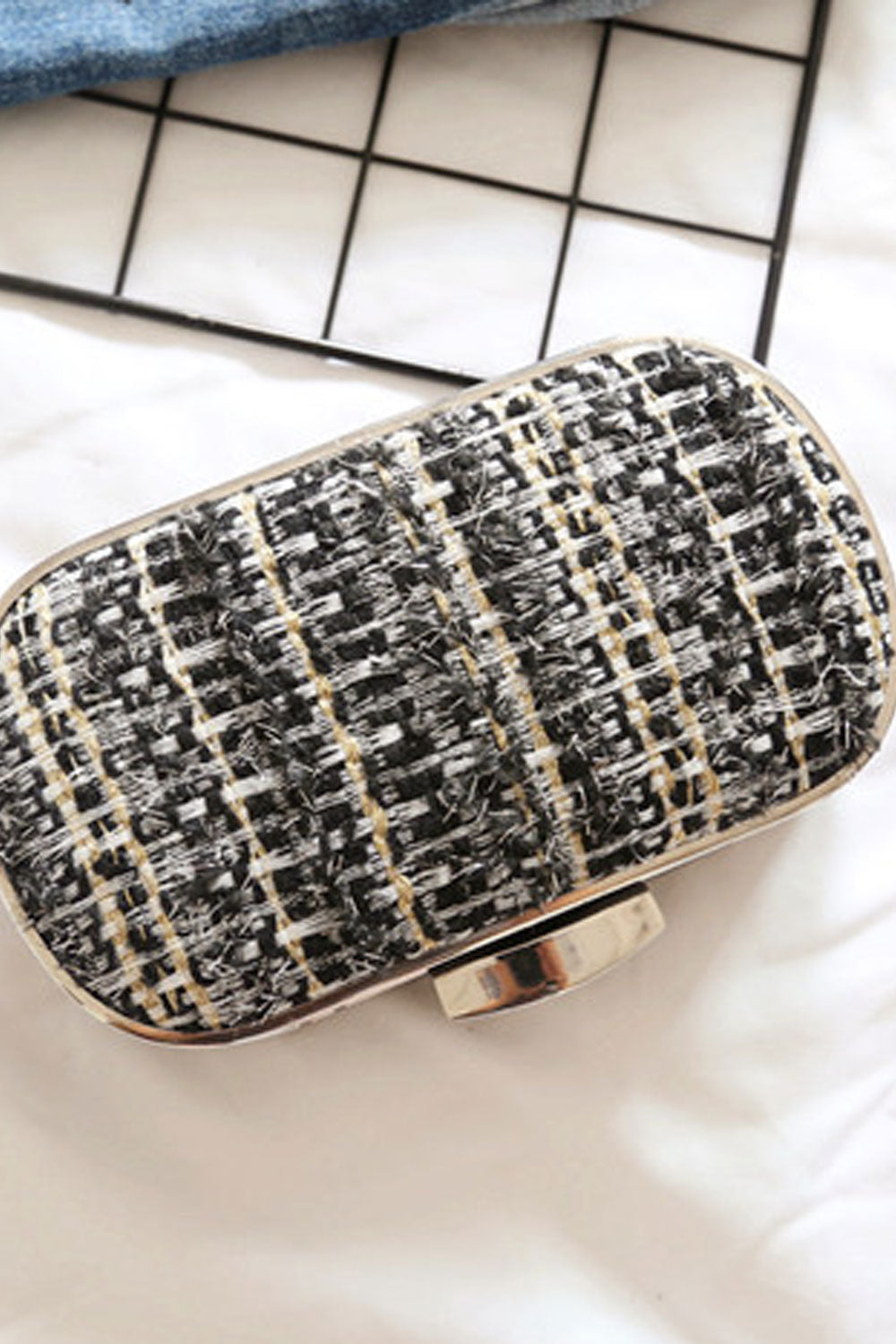 Women Beautiful Hook Clouser Party Clutch Handbag