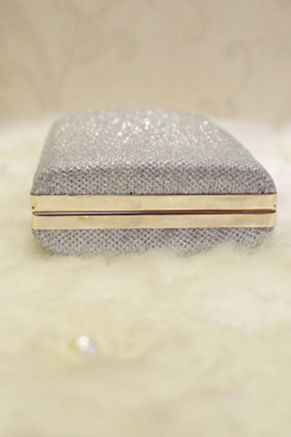 Women Solid Color Fashion Long Chain Bride Wedding Clutch Bag