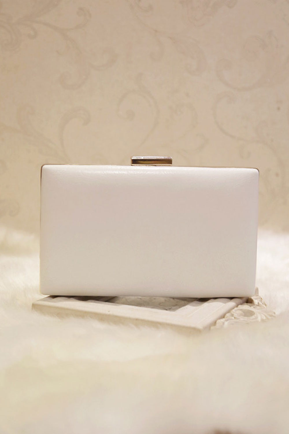 Women Fashion Pearl Flower Clutch Mini Bag