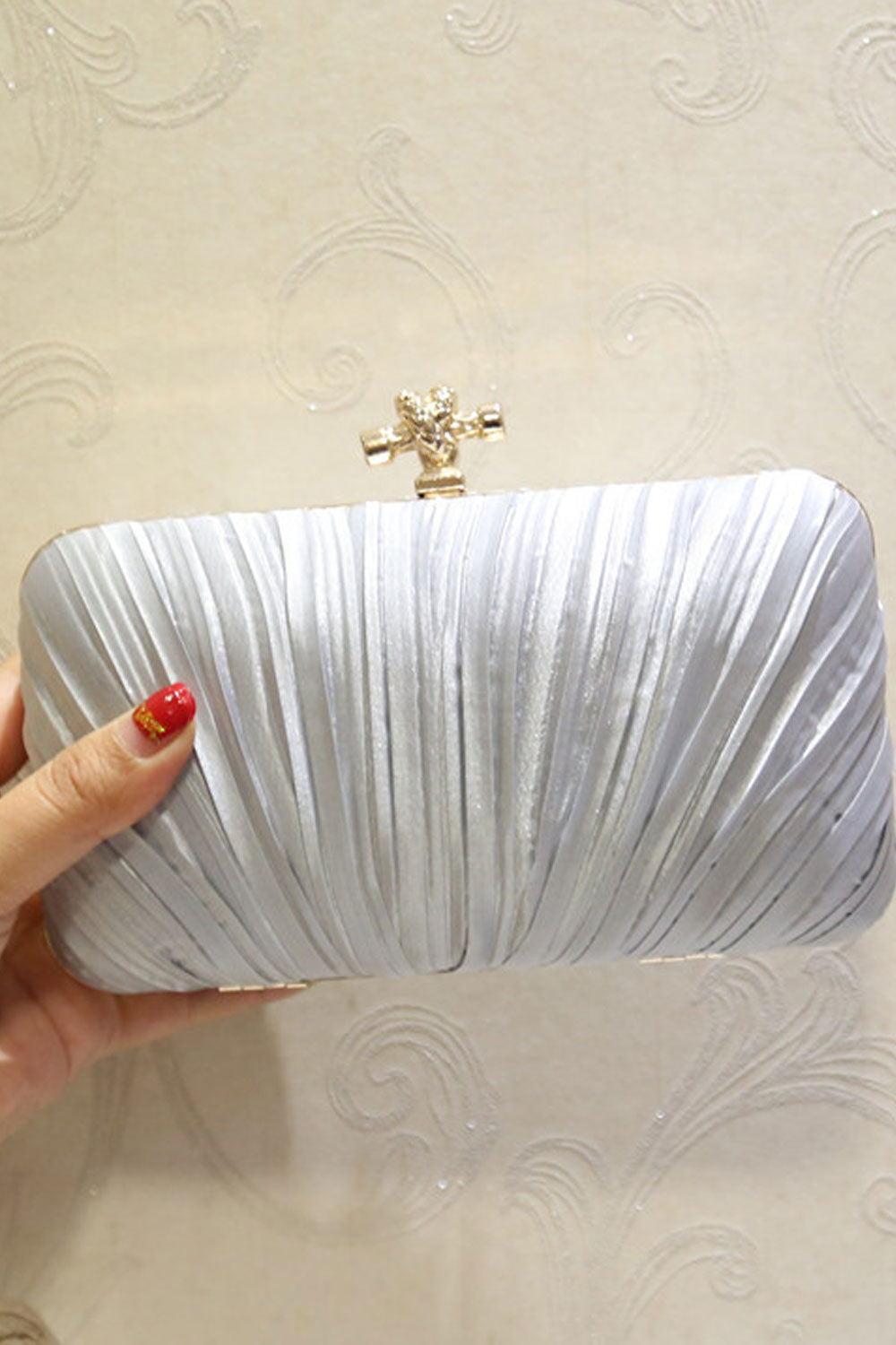 Women Beautiful Soft Hook Closure Shoulder Party Handbag
