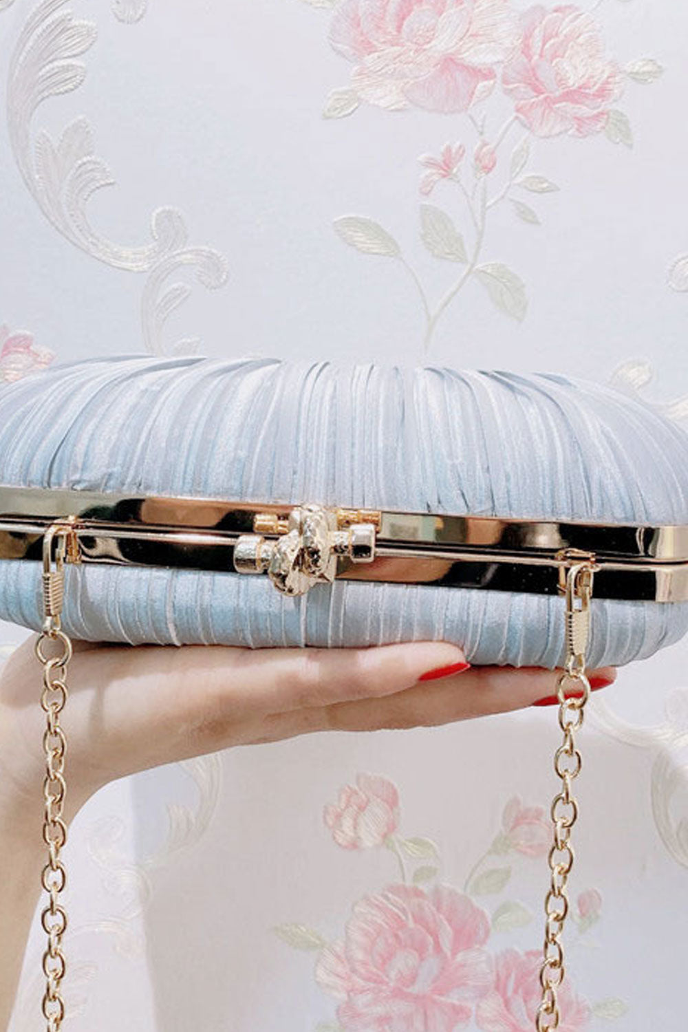 Women Beautiful Soft Hook Closure Shoulder Party Handbag