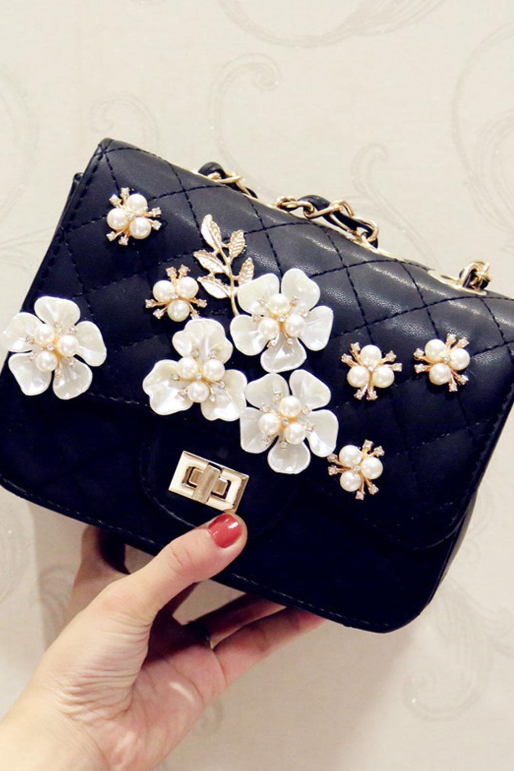 Women Pearl Flower Decorated Fashion Diagonal Bag