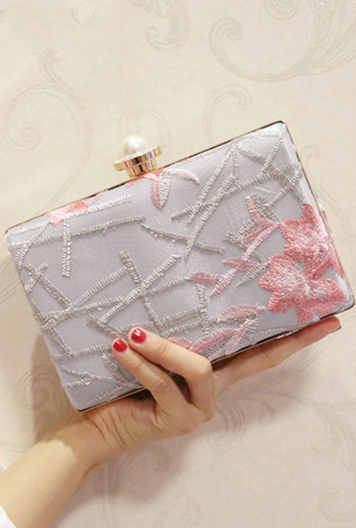 Women Embroidered Fashion Small Square Evening Bag