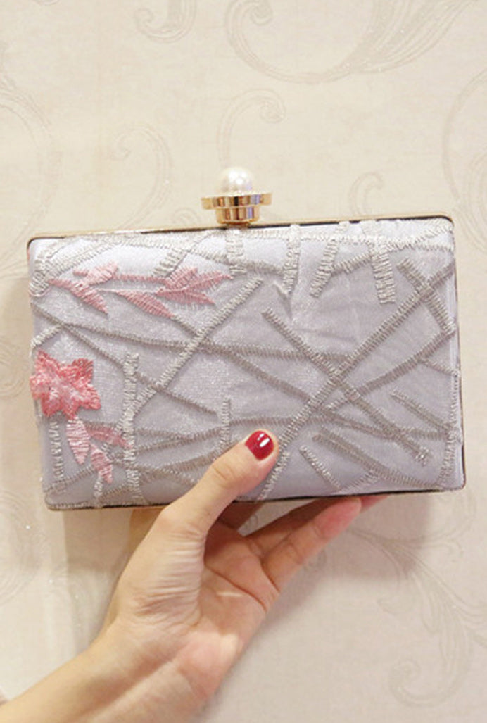 Women Embroidered Fashion Small Square Evening Bag