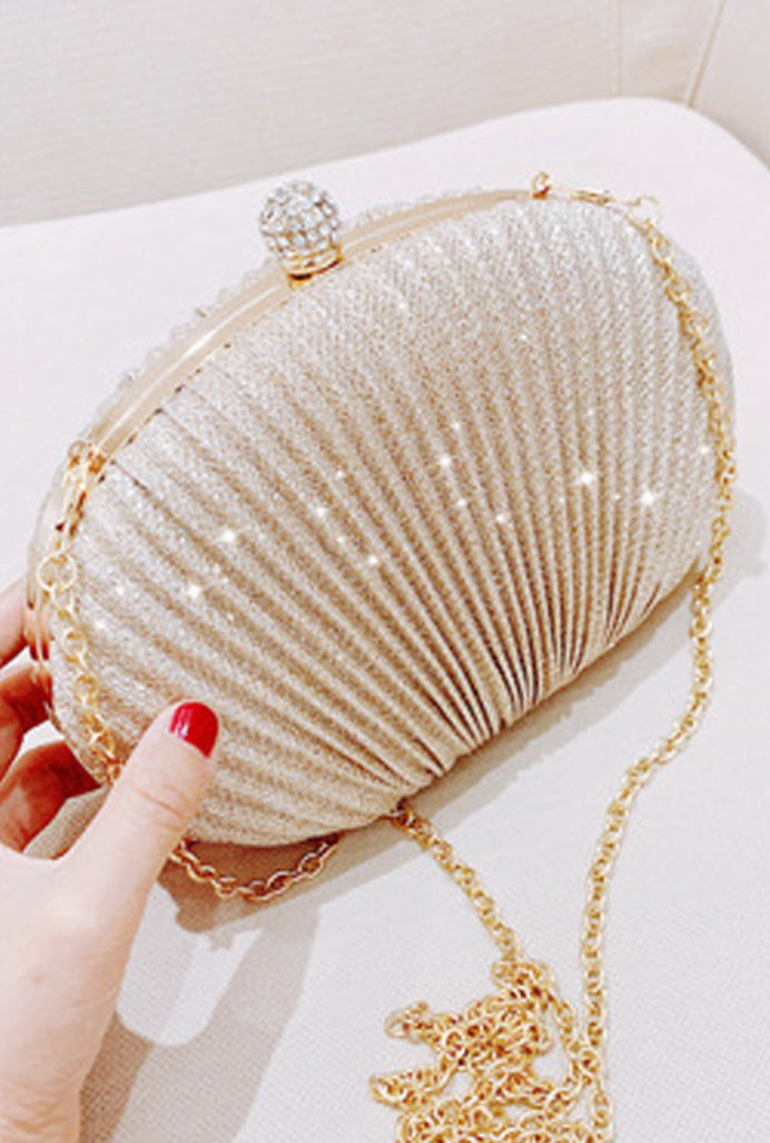 Women Beautiful Shiny Base Dinner Clutch Bag