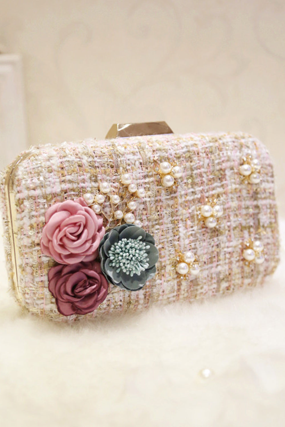 Women Flower Pearl Chain Stylish Part Clutch Bag