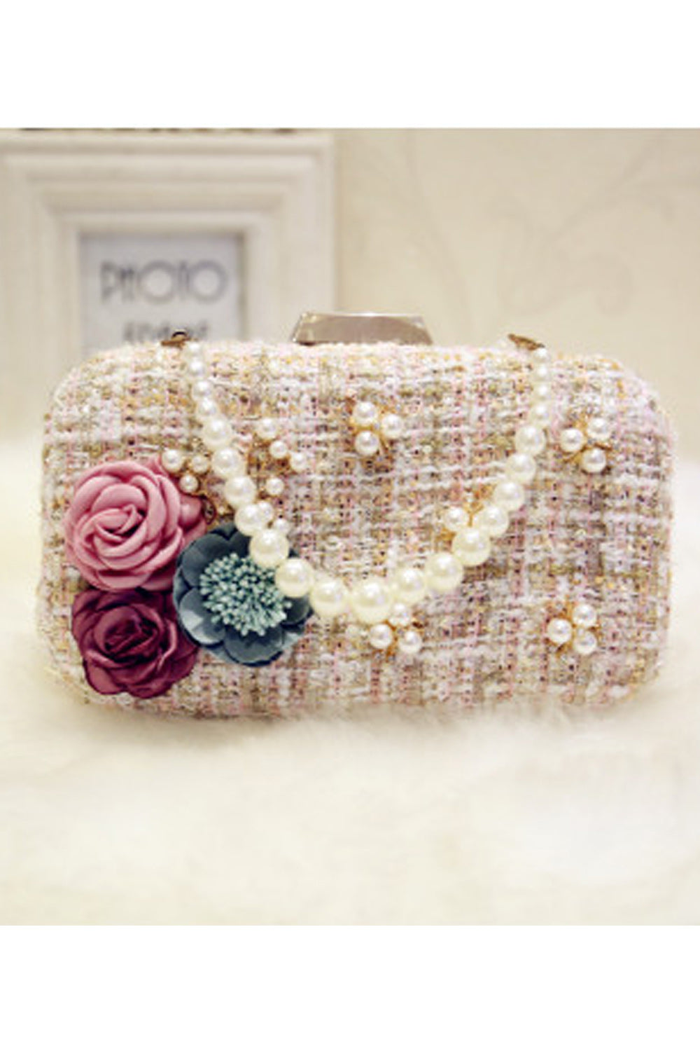 Women Flower Pearl Chain Stylish Part Clutch Bag
