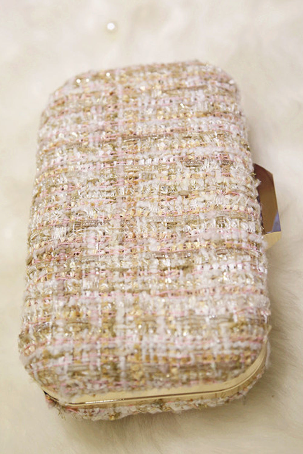 Women Flower Pearl Chain Stylish Part Clutch Bag