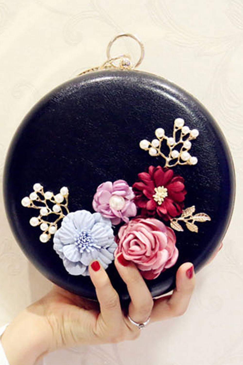 Women Solid Color Flower Decorated Round Clutch