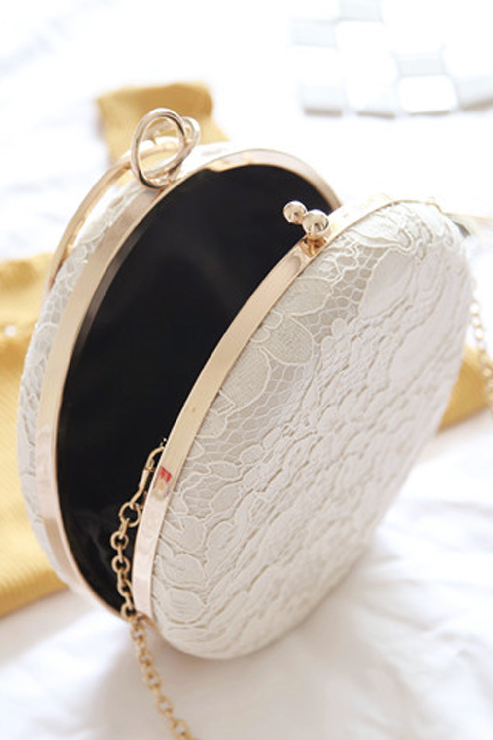 Women Beautiful Lace Hand Holder Round Clutch