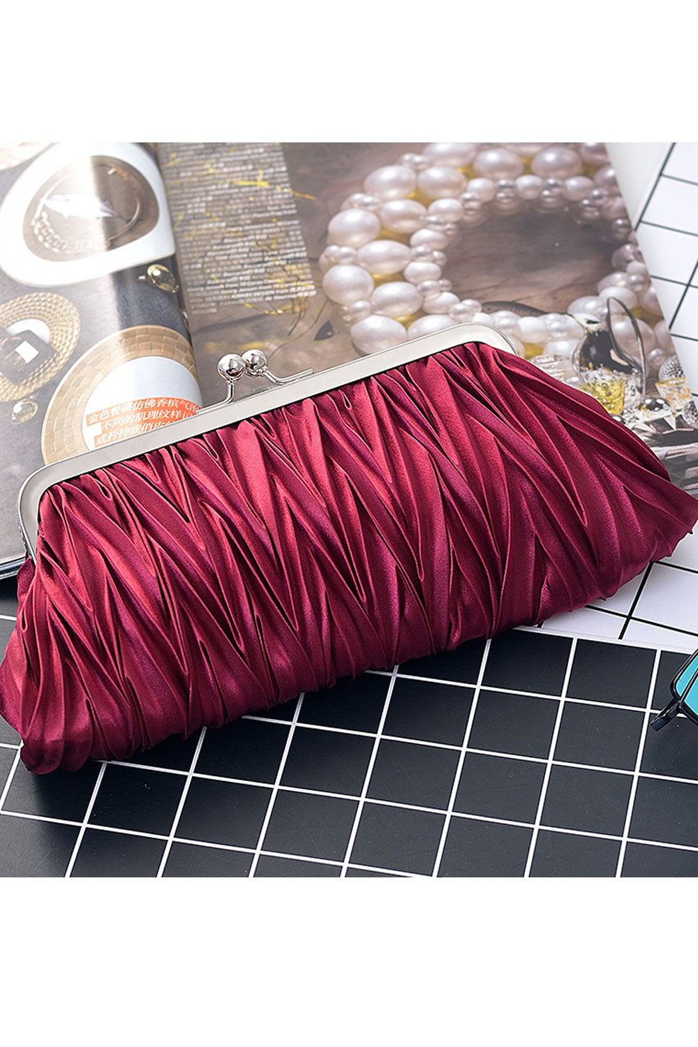 Women Stylish Pleated Pattern Dinner Clutch Bag