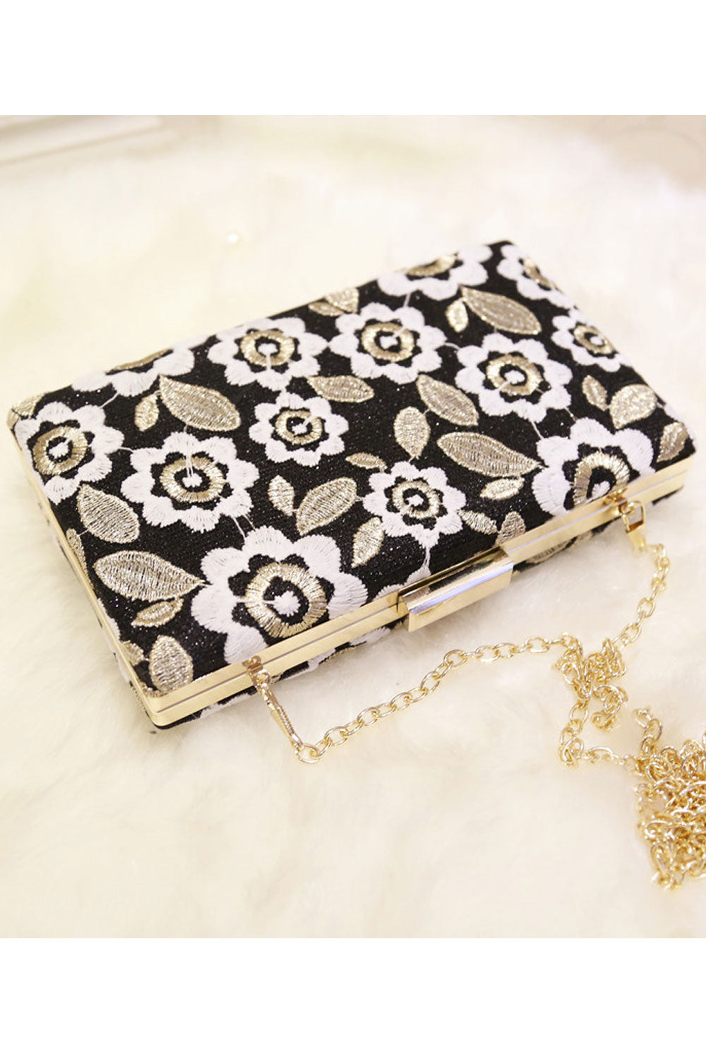 Women Lace Decorated Fashion Strap Clutch Bag