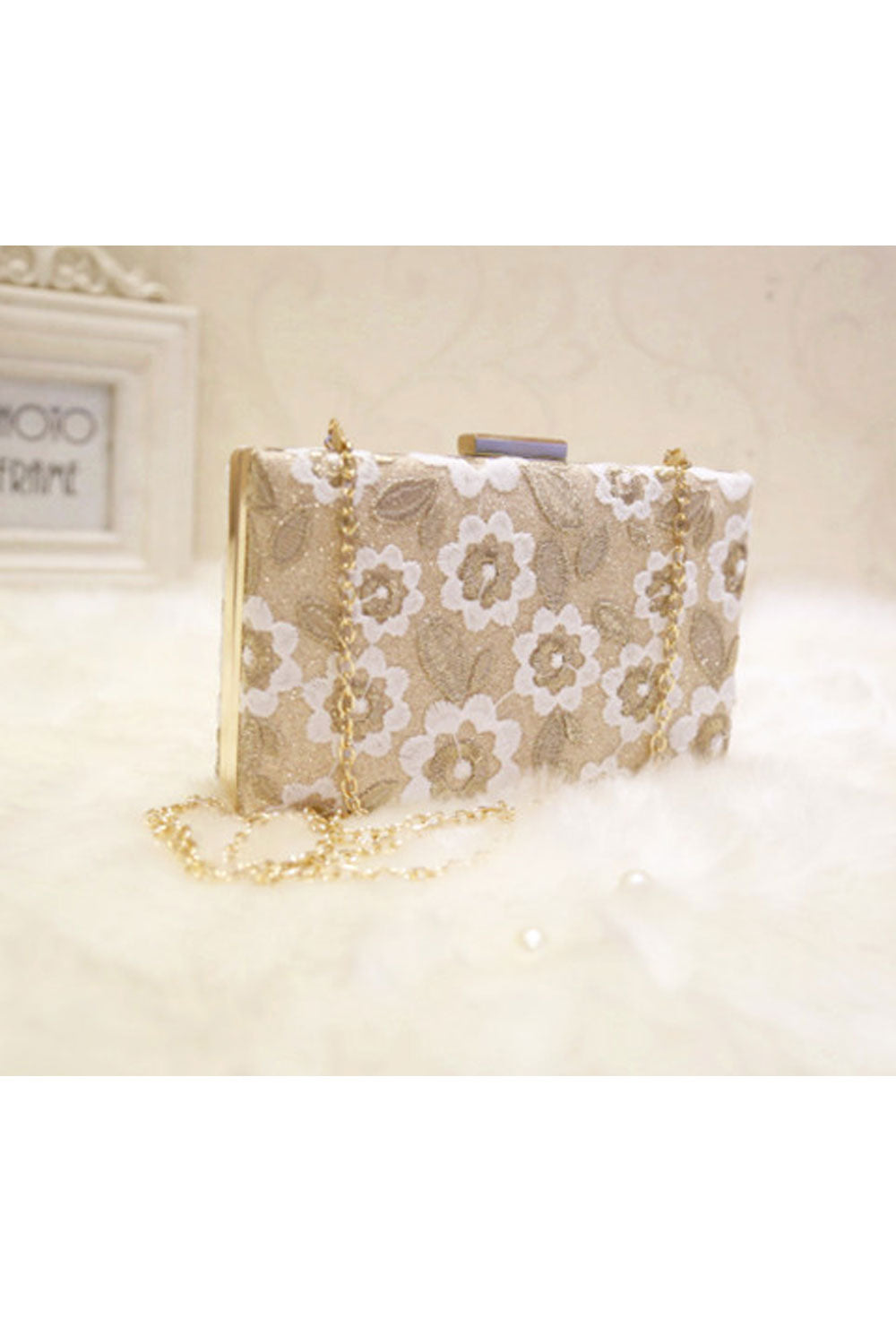 Women Lace Decorated Fashion Strap Clutch Bag