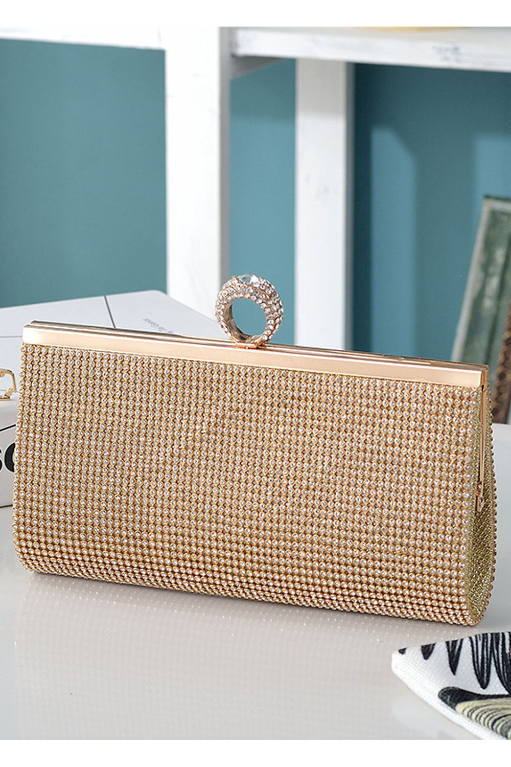 Women Shiny Beads Decorated Fashion Clutch Bag