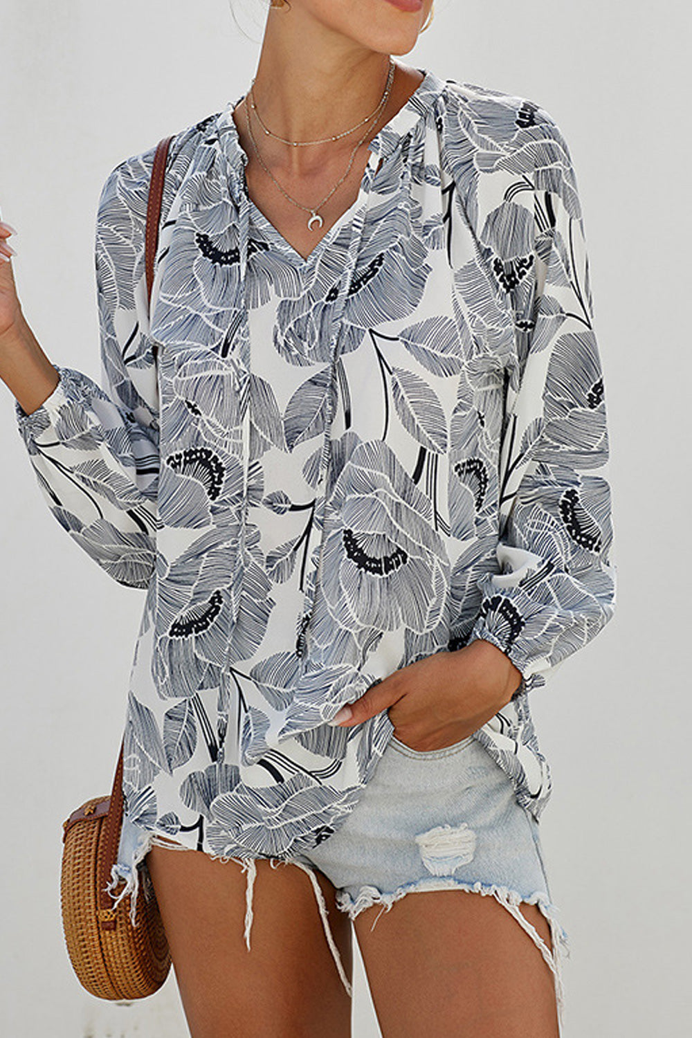 Women Pretty Floral Printed Long Sleeve Chiffon Shirt