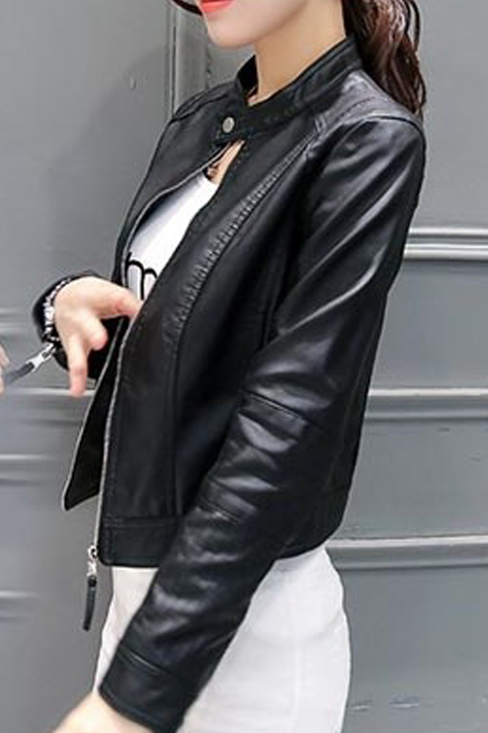 Women Long Sleeve Easy Zipper Closure Fashionable Warm Leather Jacket