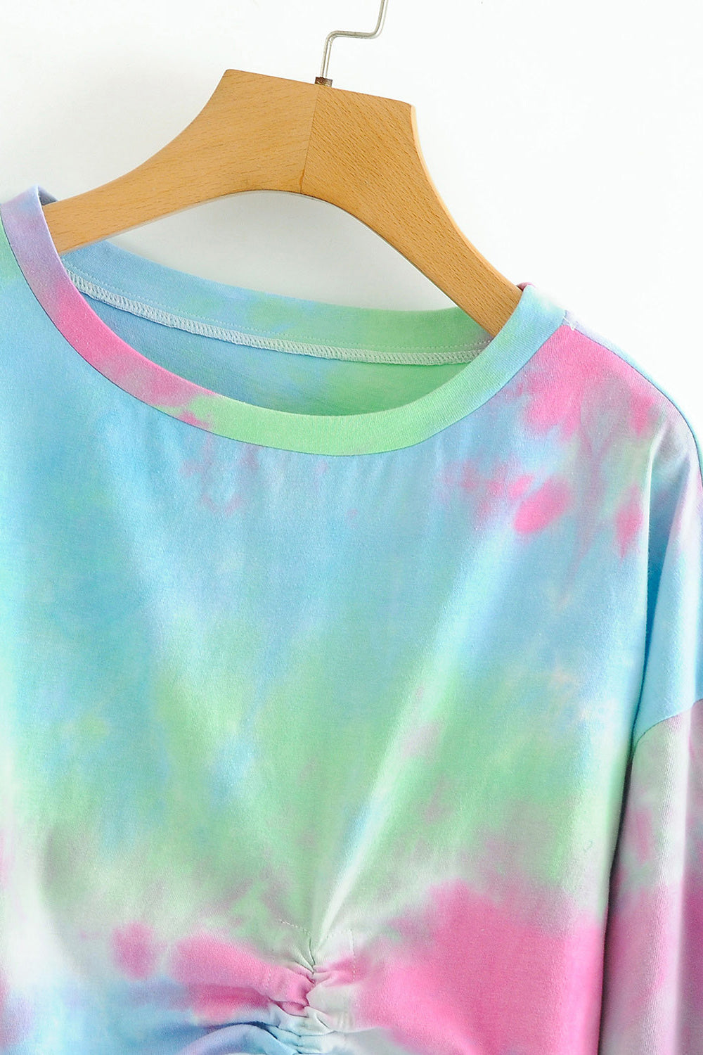 Women Round Neck Shaded Color Magnificent Long Sleeve Soft Sweatshirt