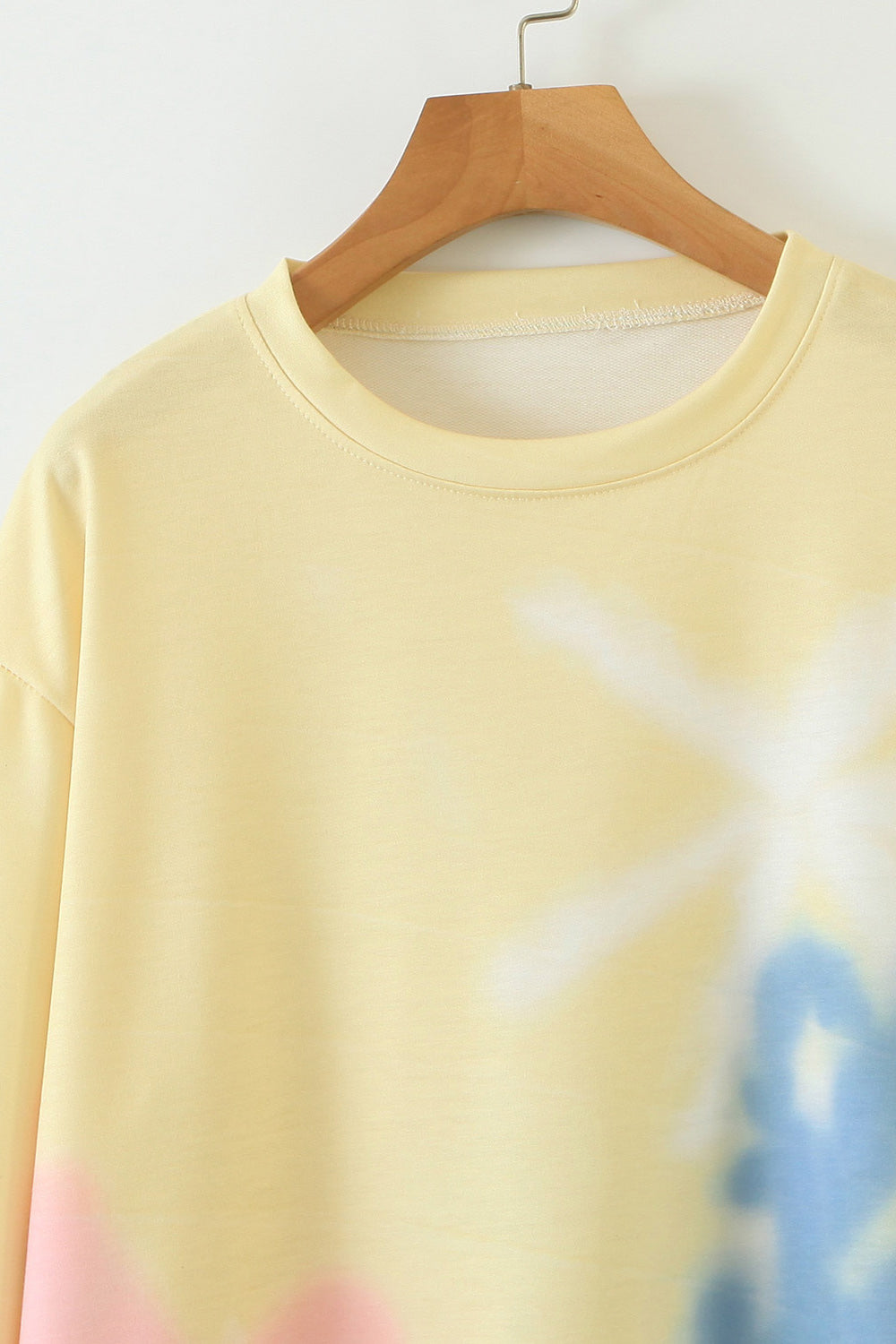Women Comfortable Long Sleeve Ribbed Hem Printed Style Sweatshirt