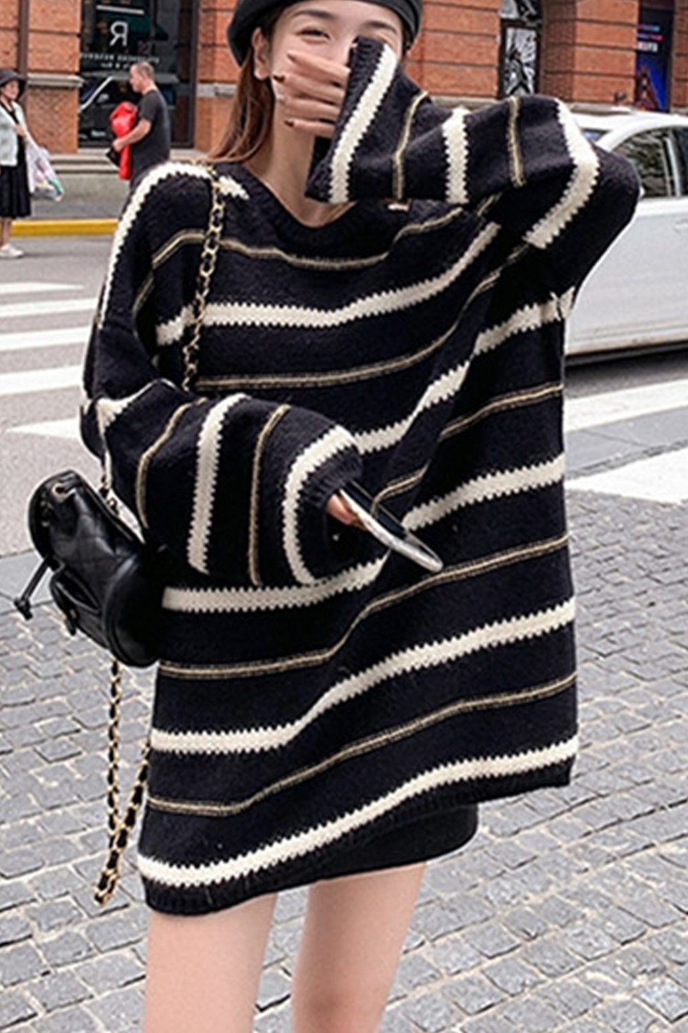 Women Loose Fit Striped Pattern Long Sleeve Winter Sweater