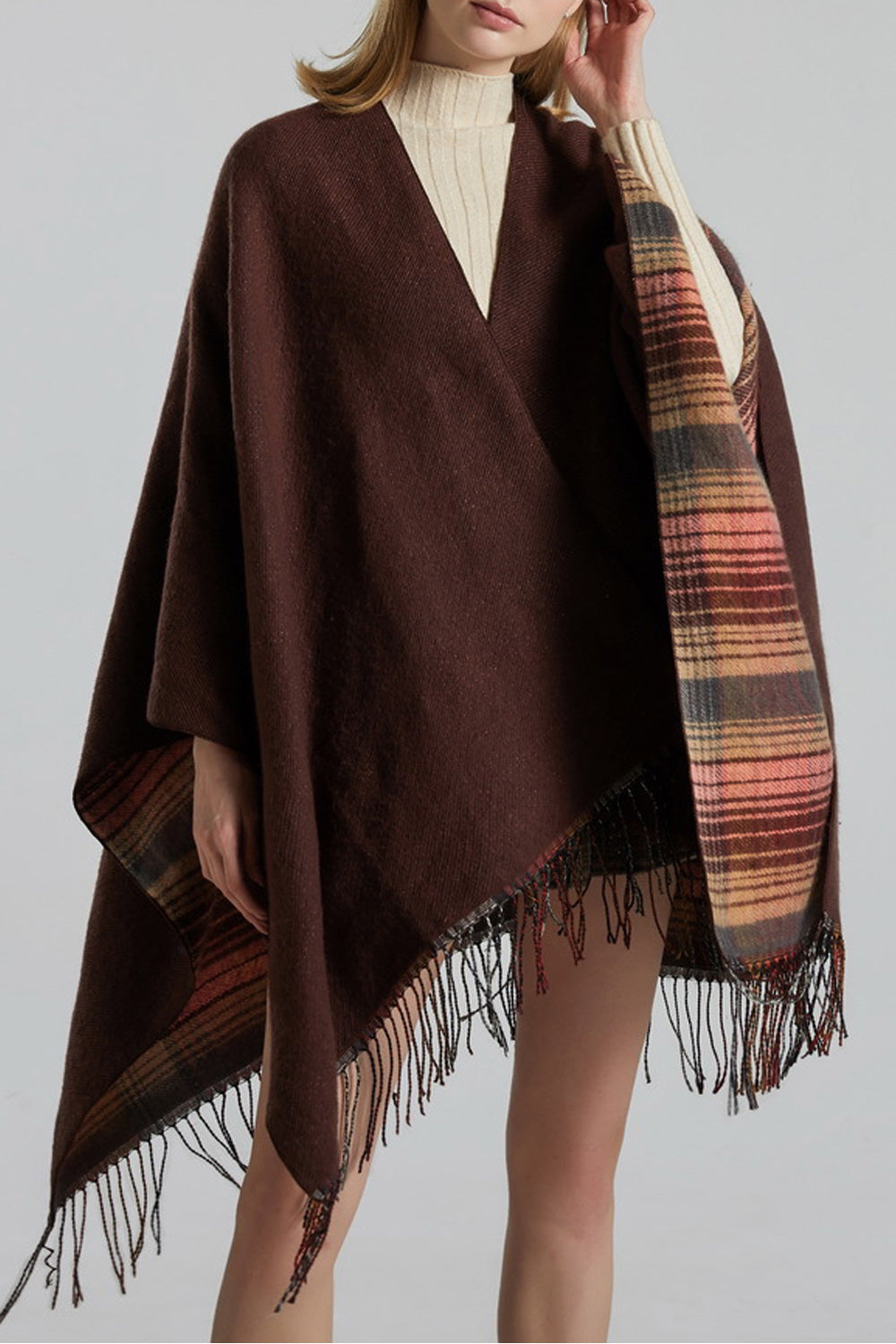 Women Beautiful Tassel Decorated Plaid Style Warm Shawl