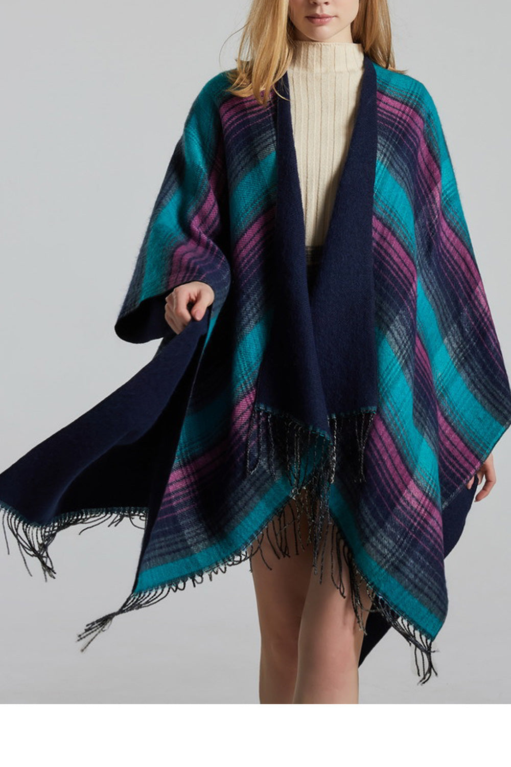 Women Beautiful Tassel Decorated Plaid Style Warm Shawl