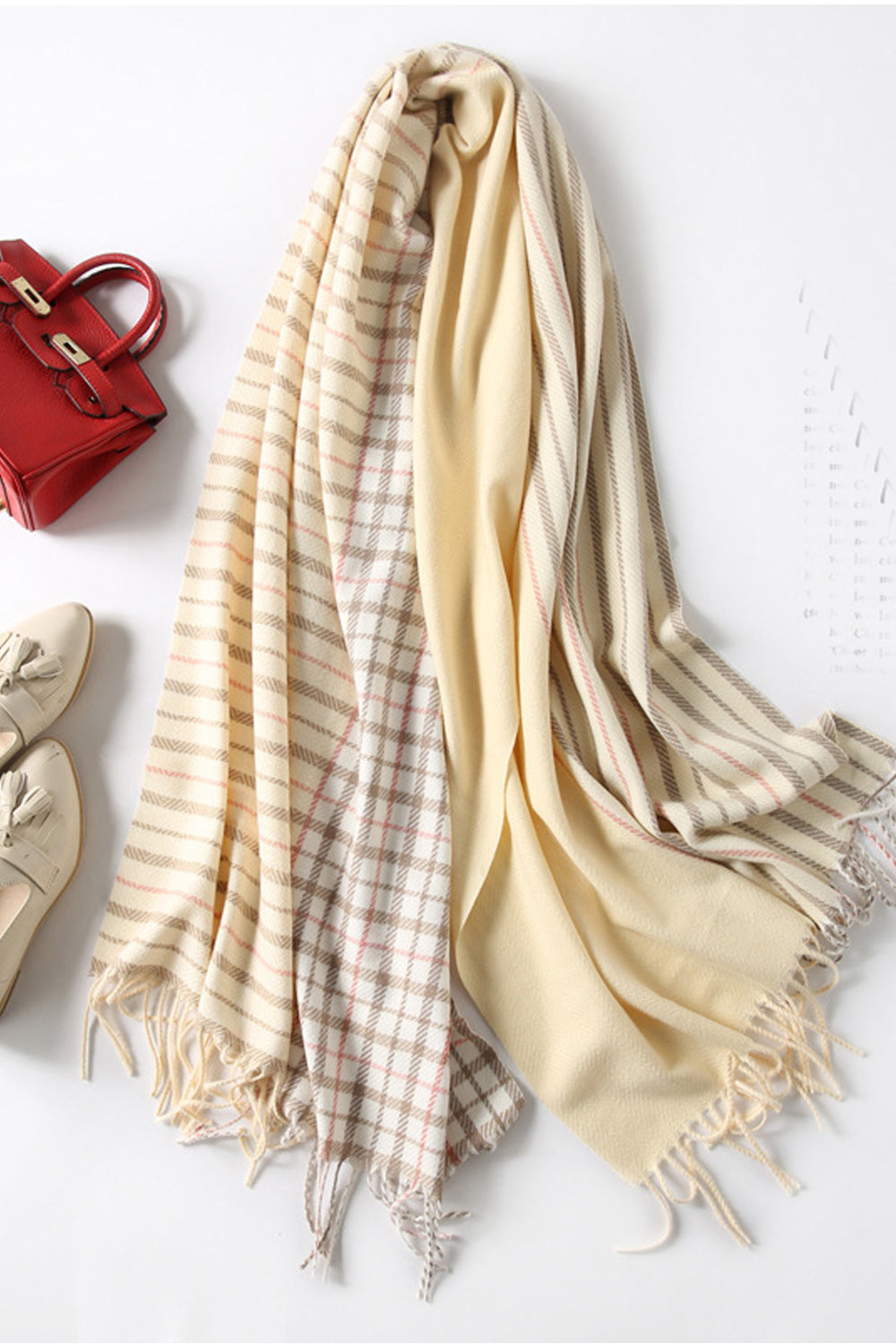 Women Stylish Plaid Pattern Comfortable Soft Casual Muffler