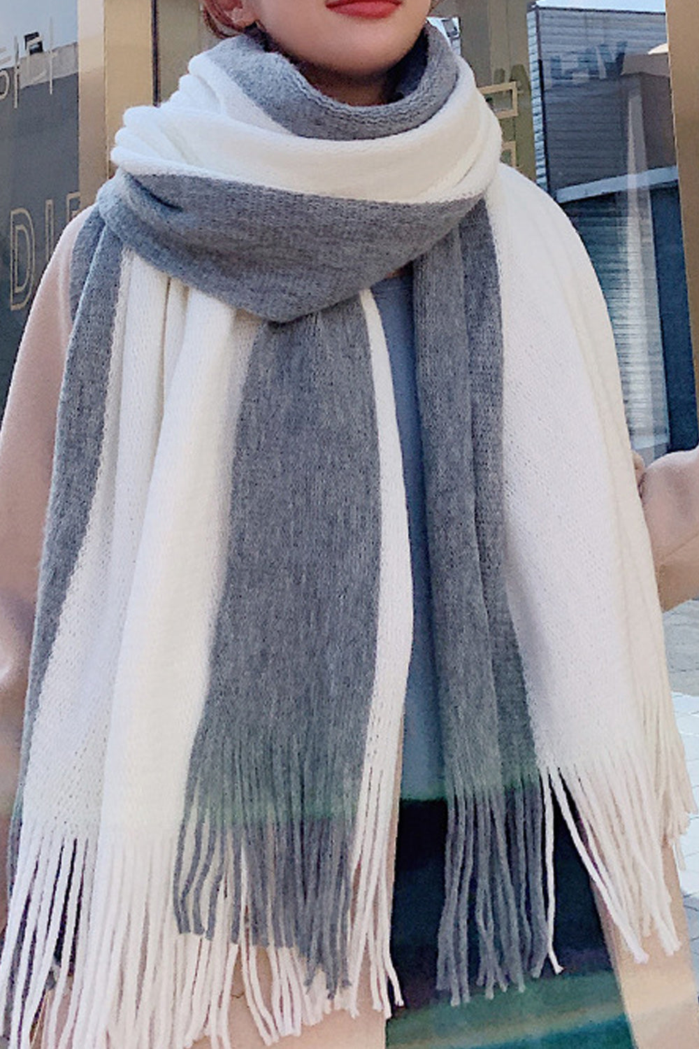 Women Classy Tassel Decorated Lightweight Beautiful Cozy Muffler