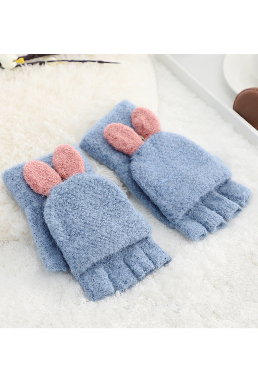 Women Pretty Solid Pattern Half Fingers Style Classy Knitted Gloves