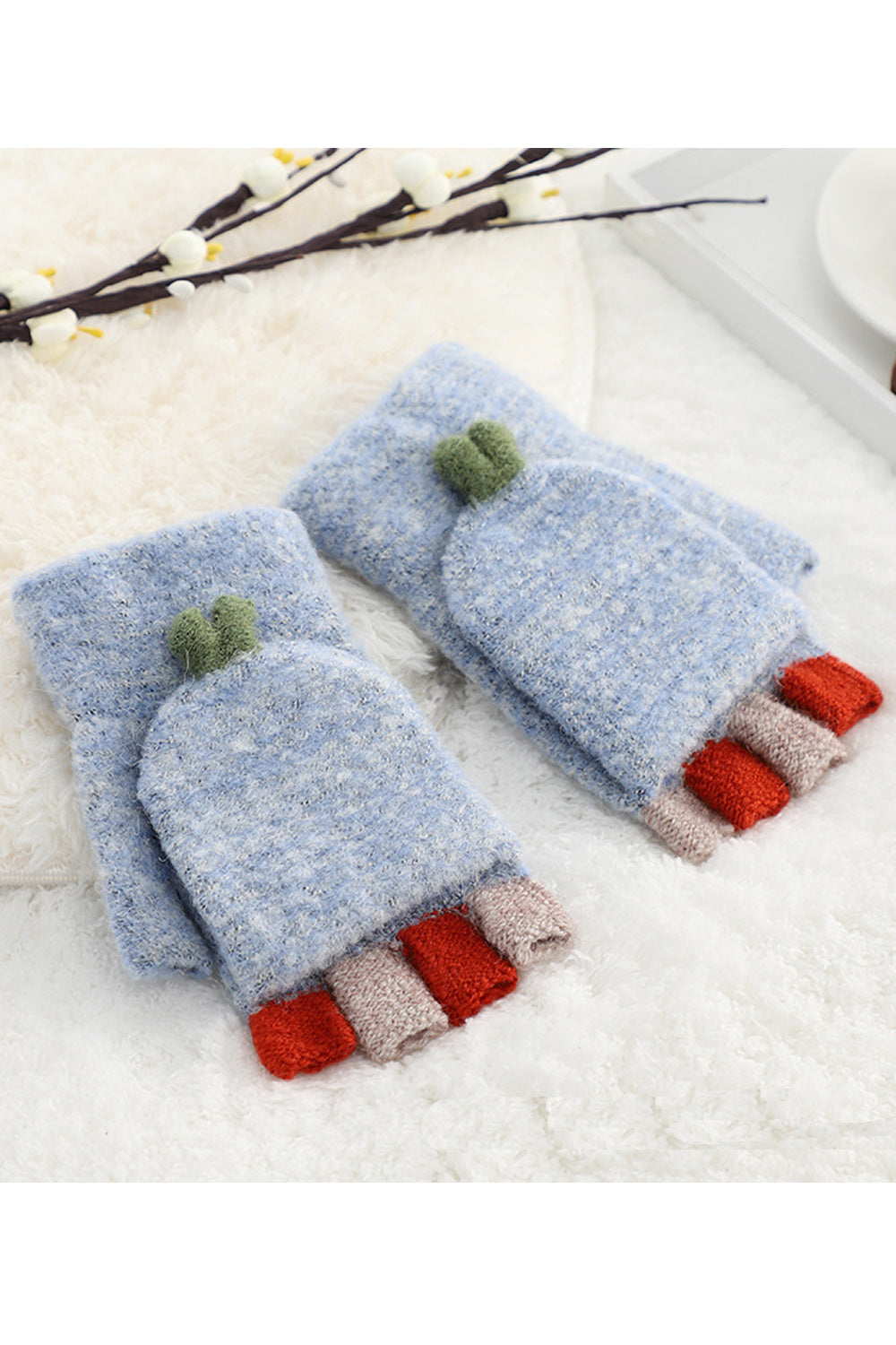 Women Fashionable Half Fingers Solid Pattern CoThis warm and thick knitted gloves designed for women having solid colored. It wi