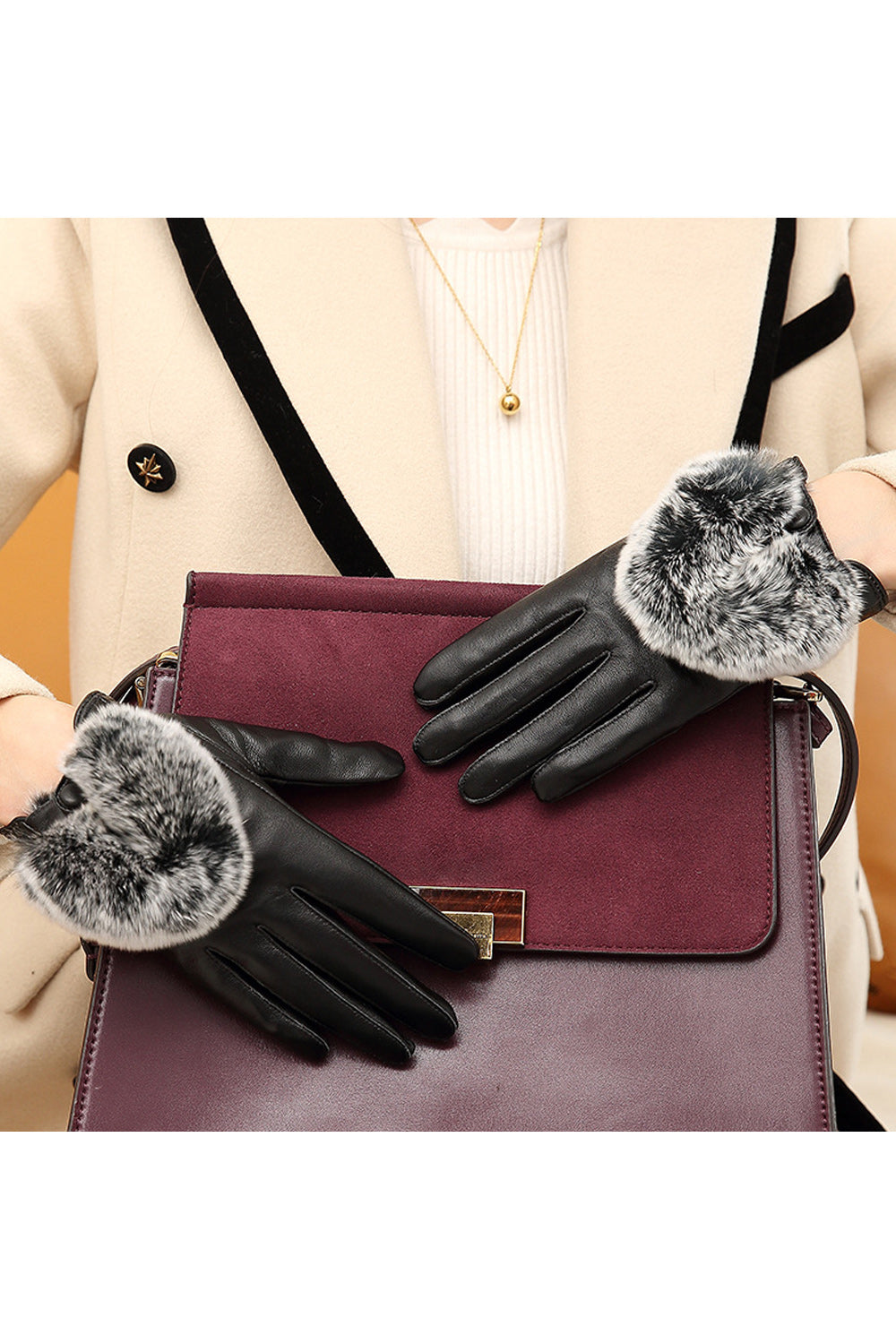 Women Hairball Decoration Coldproof Hand Protection Leather Gloves