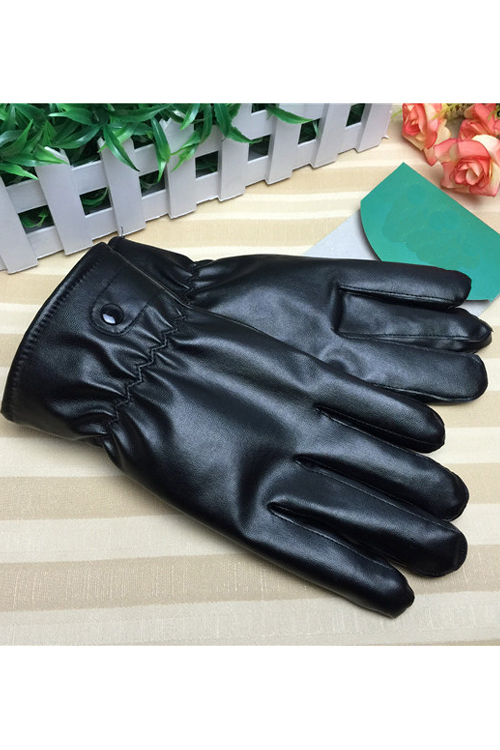 Women Elasticated Wrist Solid Colored Warm PU Gloves