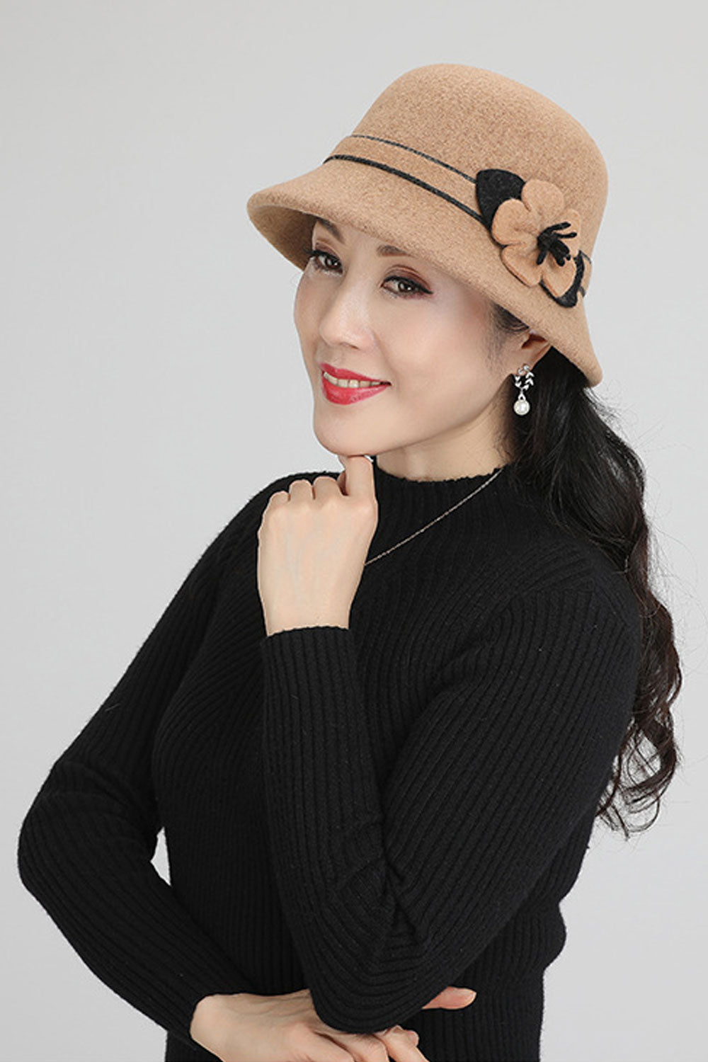 Women Beautiful Flower Embroidered Solid Colored Cozy Beret Hat