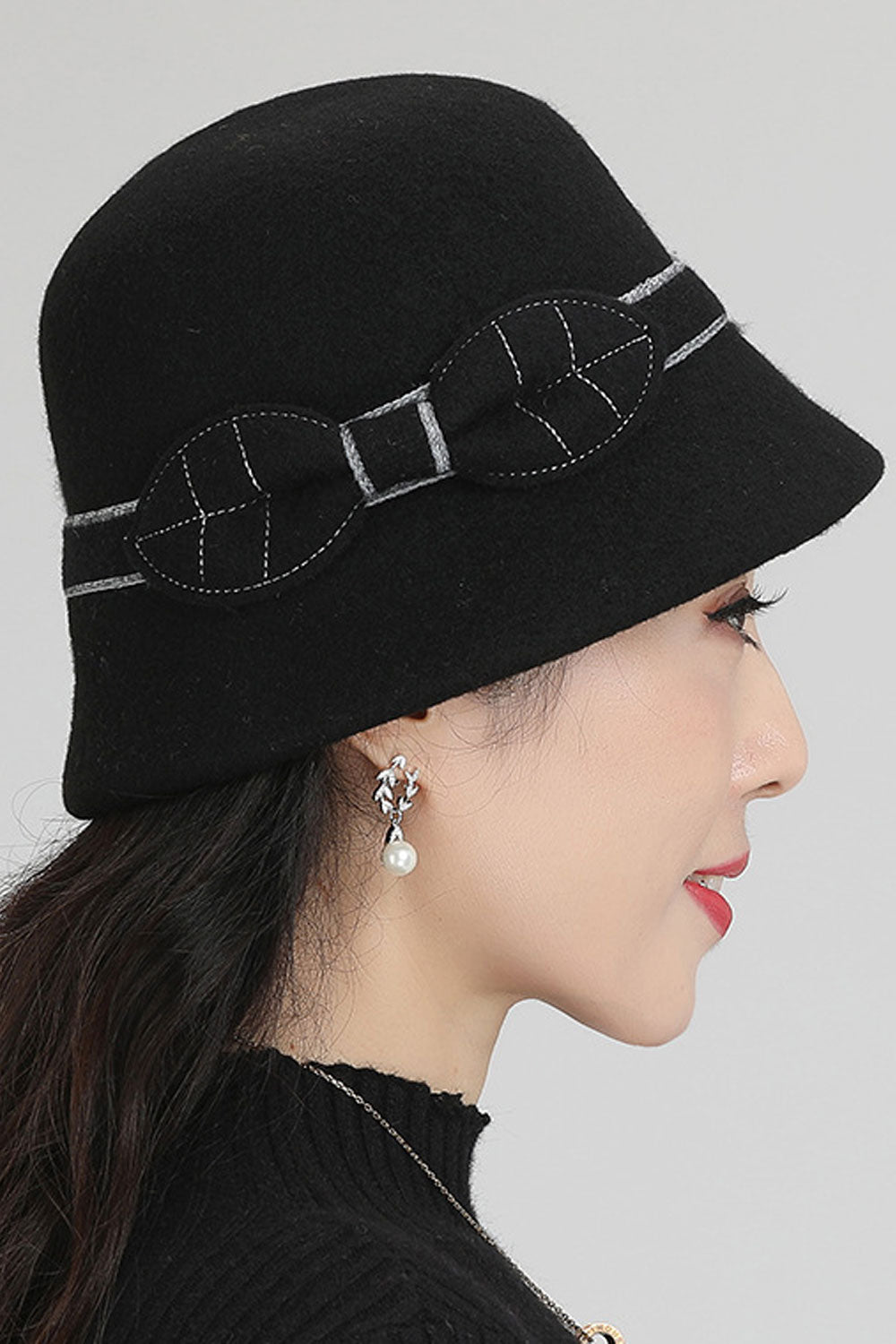 Women Warm Solid Colored Outdoor Windproof Elegant Beret Hat